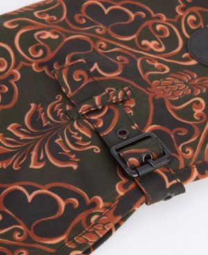 Barbour FARM Rio Pineapple Dog Coat